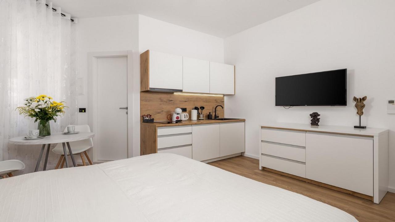 Apartments Bristol 2 리예카 외부 사진