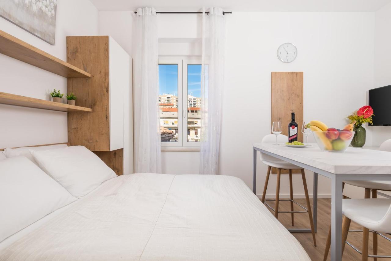 Apartments Bristol 2 리예카 외부 사진